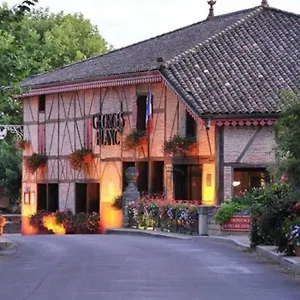 villa-10-personnes.hotels-rhonealpes.com/